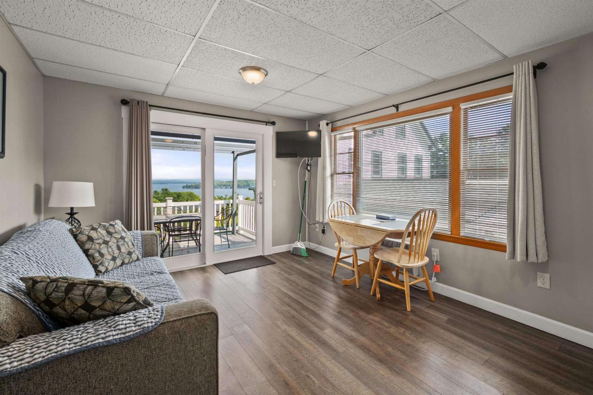 Grand View Resort Weirs Beach Exteriör bild