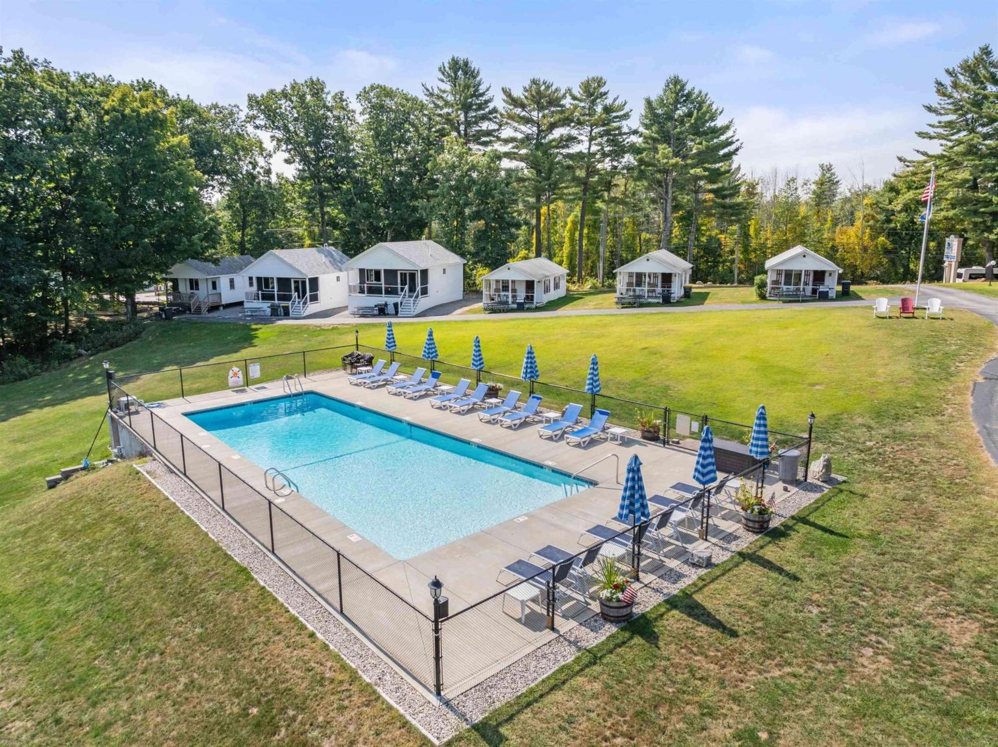 Grand View Resort Weirs Beach Exteriör bild