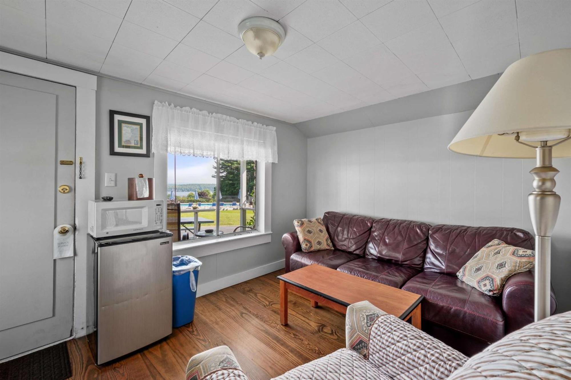 Grand View Resort Weirs Beach Exteriör bild
