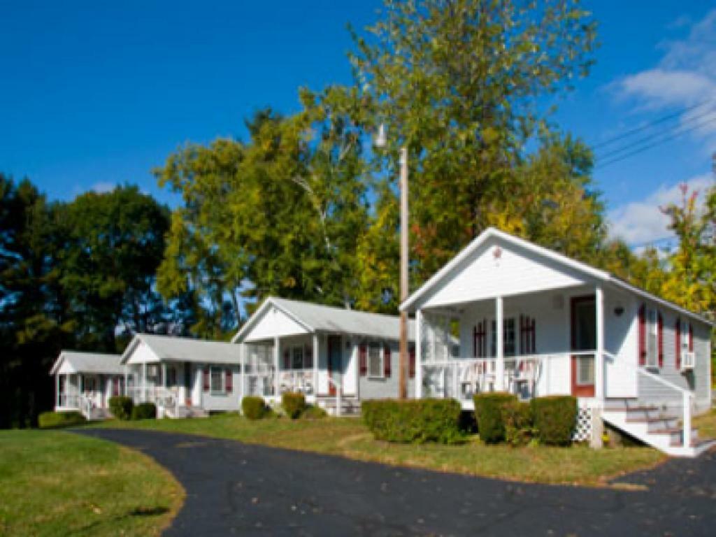 Grand View Resort Weirs Beach Exteriör bild